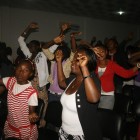 300223_547287045312126_1121669806_n